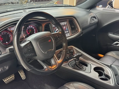 Dodge Challenger SXT Plus 2022 - American Specs - Pristine Condition-14