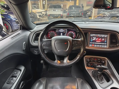 Dodge Challenger SXT Plus 2022 - American Specs - Pristine Condition-7