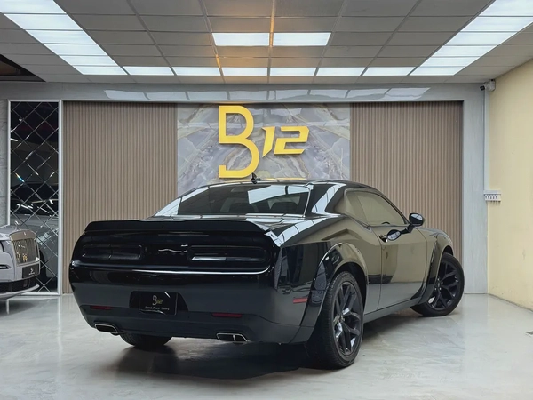 Dodge Challenger SXT Plus 2022 - American Specs - Pristine Condition