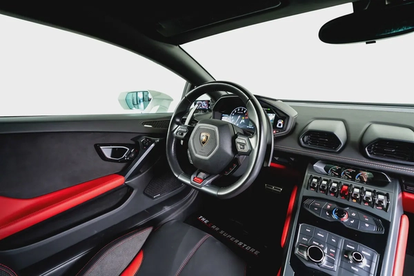 Lamborghini Huracan LP580-2-Very Low Mileage-Mint Condition-Italian Style Design
