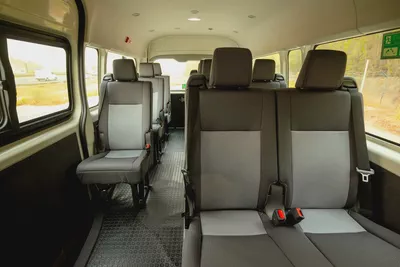 High Roof | Automatic | 13-Seater Passanger Van | GCC Specs | Ref#T38541-10