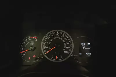High Roof | Automatic | 13-Seater Passanger Van | GCC Specs | Ref#T38541-13