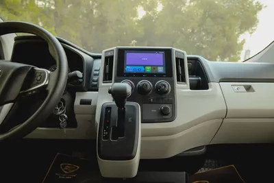 High Roof | Automatic | 13-Seater Passanger Van | GCC Specs | Ref#T38541-14