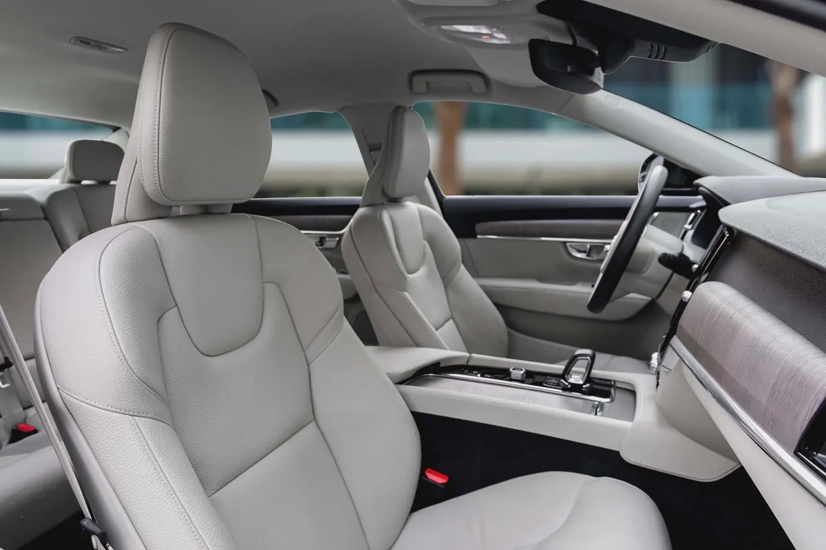 2,115 P.M |  S90 B5 | 0% Downpayment | VOLVO WARRANTY-10-10