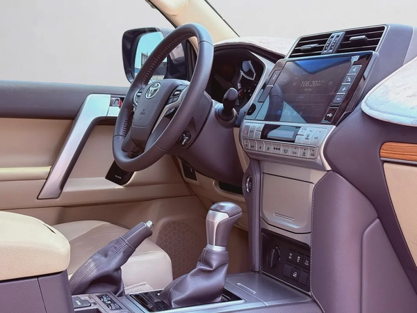 AED 3,020 P.M | 0% DOWN PAYMENT | TOYOTA PRADO VXR | 4.0L V6 4WD | AGENCY WARRANTY TILL 2028 | 2023