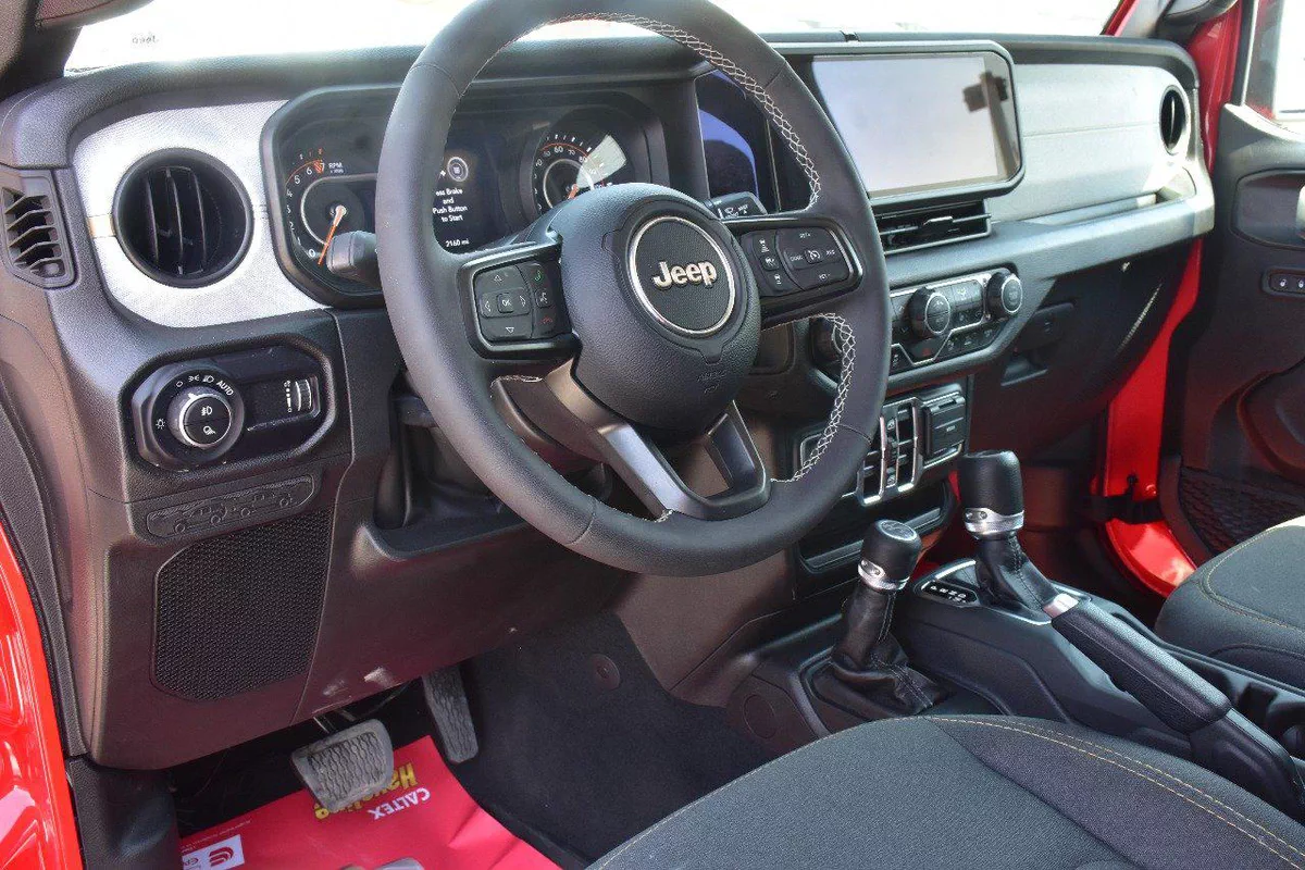 GLADIATOR SPORTS 4WD 2025 | RED-17-17