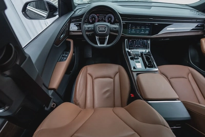 Audi Q8 2024-20