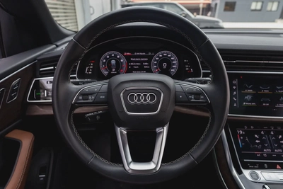 Audi Q8 2024-1