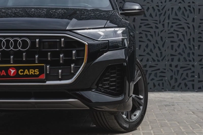 Audi Q8 2024-13