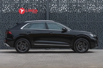 Audi Q8 2024-6