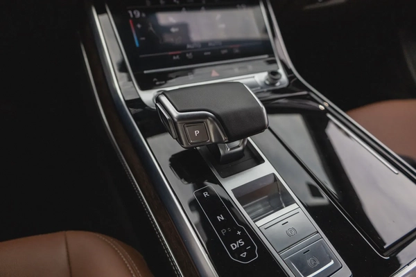 Audi Q8 2024