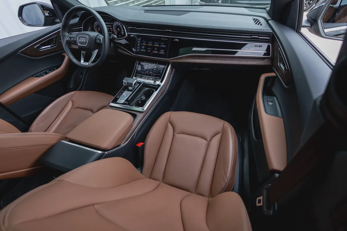 Audi Q8 2024-18-18
