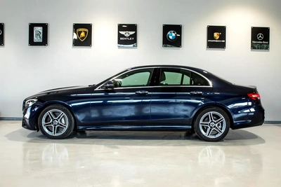 Mercedes-Benz E350 4matic 2023 | LOW MILEAGE | Perfect Condition-2
