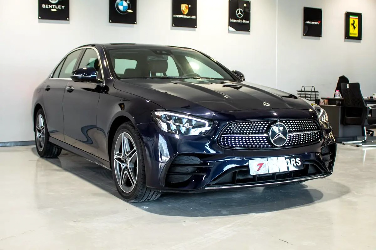 Mercedes-Benz E350 4matic 2023 | LOW MILEAGE | Perfect Condition-3-3