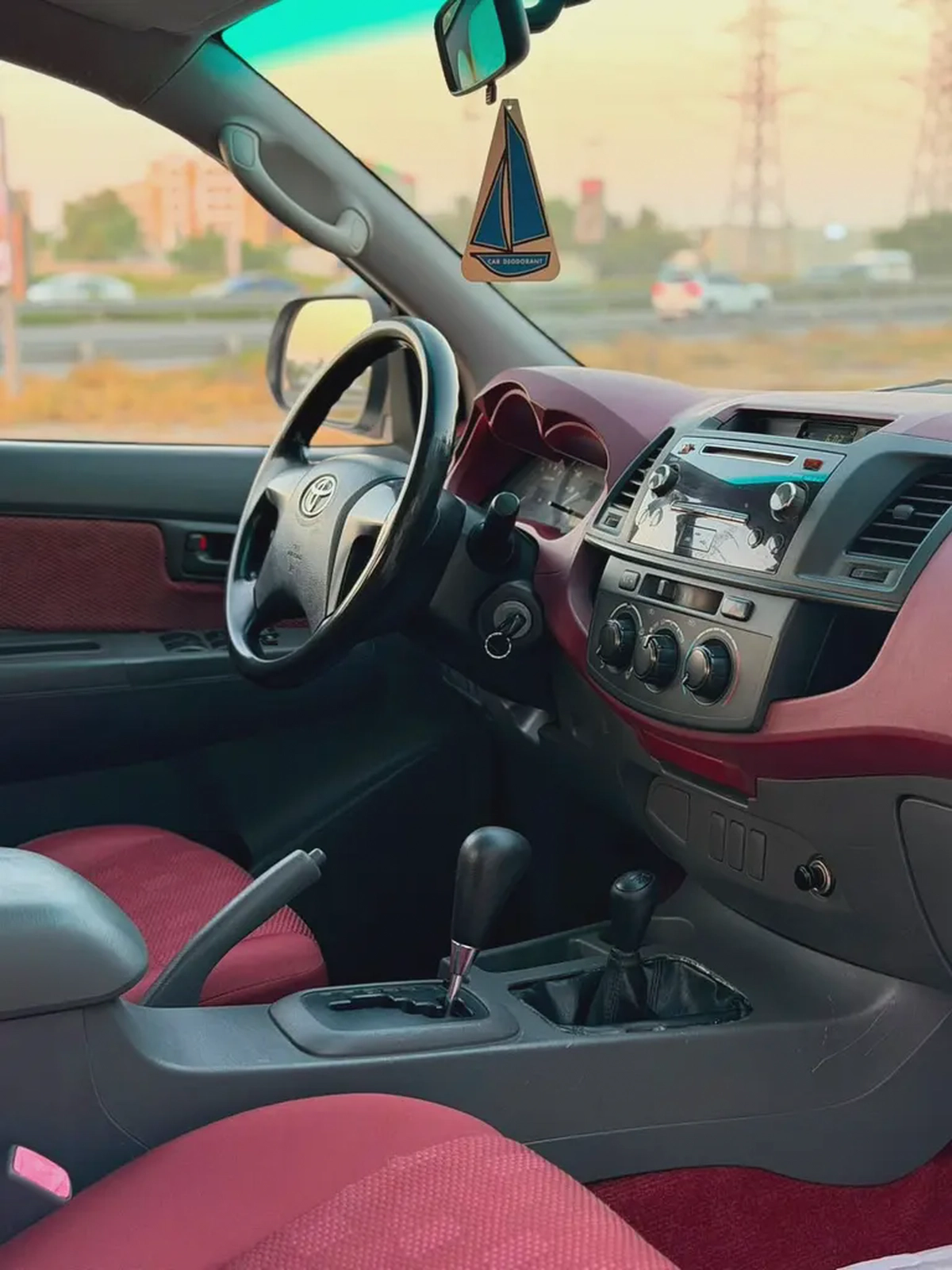 Toyota Hilux Double Cab GLX 2014 | GCC Specs | Well Maintained-9-9