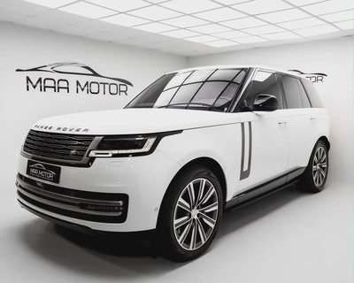 Land Rover Range Rover HSE 2022 | GCC Specs | Pristine Condition-0