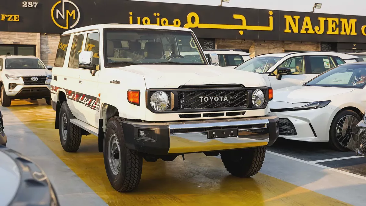 2026 Toyota Land Cruiser 70 Series LC 71 LX GCC Specs-2-2
