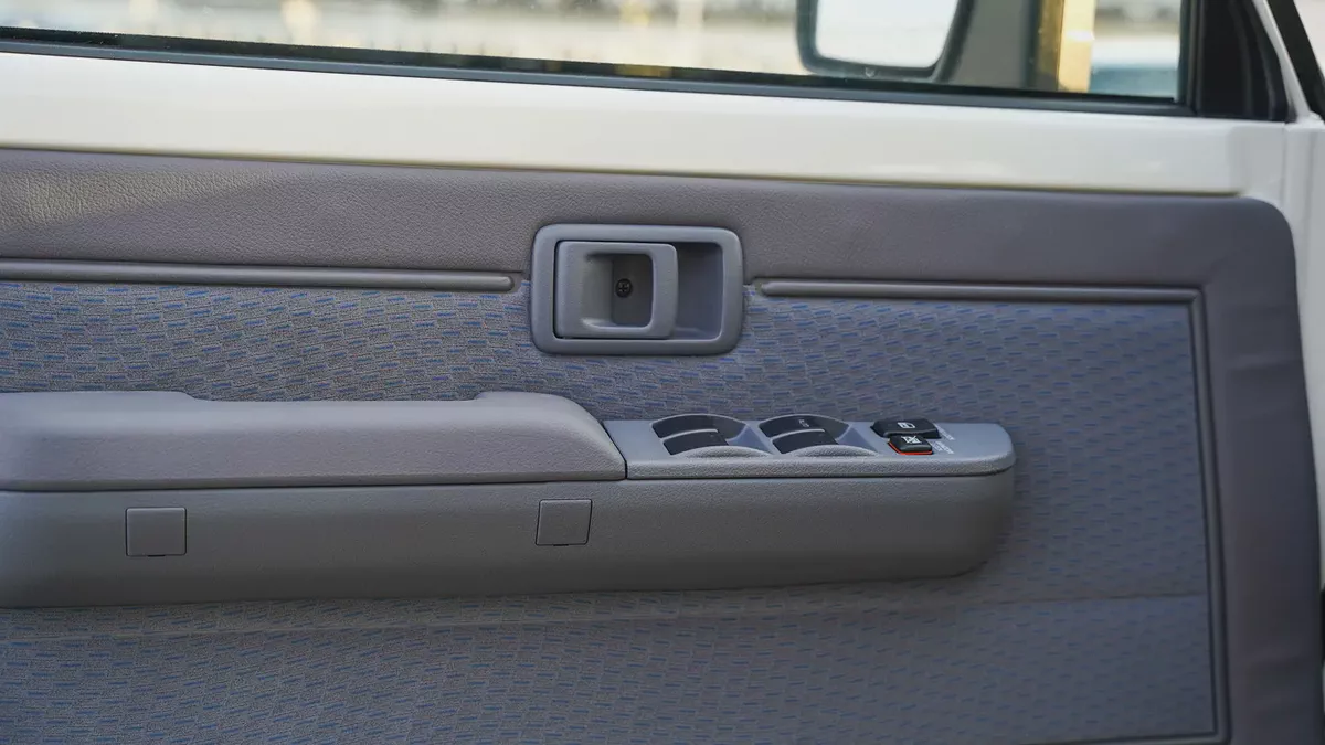 2026 Toyota Land Cruiser 70 Series LC 71 LX GCC Specs-7-7
