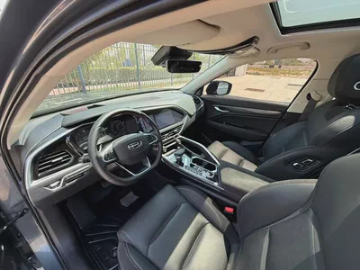 2025 Geely Tugella GF+- Excellent condition-Under Warranty-Bank Finance Available-14