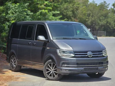 Volkswagen Multivan Highline 2019 GCC Specs | Low mileage | Accident free | Perfect condition-0