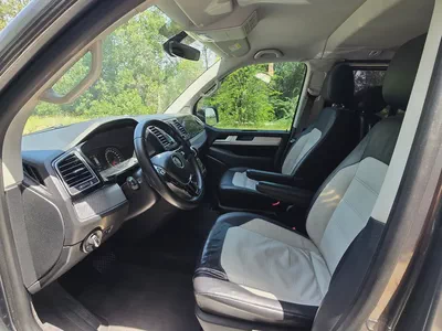 Volkswagen Multivan Highline 2019 GCC Specs | Low mileage | Accident free | Perfect condition-12