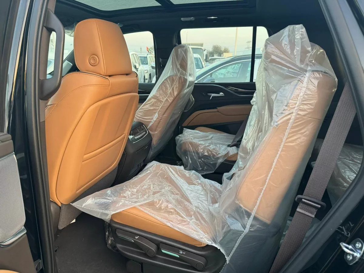 New 2023 Cadillac Escalade Black-4-4