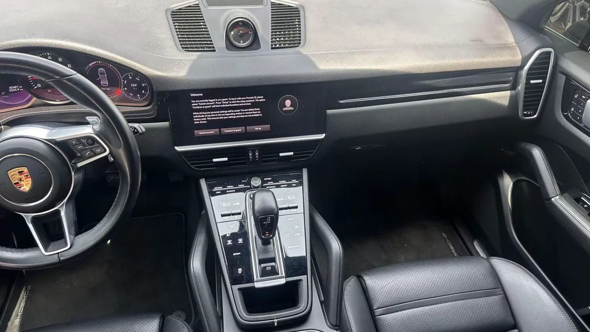 Porsche Cayenne STANDARD Porsche Cayenne 2022 USA specs | Clean Title | 2 year warranty-9-0