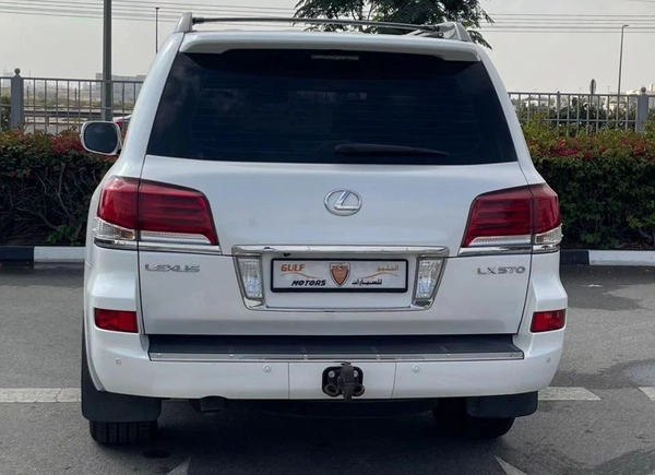 Lexus LX 570 Prestige 5.7L