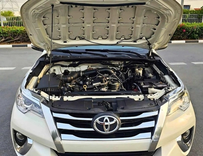 Toyota Fortuner EXR 2.7L (160 HP) EXR/ GCC/ LEATHER SEATS/ NON ACCIDENT/ 1068 MONTHLY/LOT#107793-9