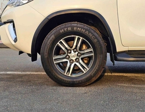 Toyota Fortuner EXR 2.7L (160 HP) EXR/ GCC/ LEATHER SEATS/ NON ACCIDENT/ 1068 MONTHLY/LOT#107793