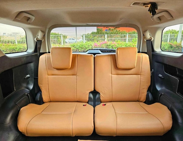 Toyota Fortuner EXR 2.7L (160 HP) EXR/ GCC/ LEATHER SEATS/ NON ACCIDENT/ 1068 MONTHLY/LOT#107793