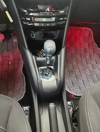 2019 Peugeot 208 Active-8