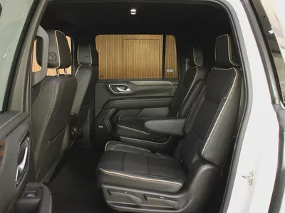 2022 - Chevrolet Suburban Premier with warranty for 119,000.00 AED-11