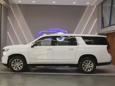 2022 - Chevrolet Suburban Premier with warranty for 119,000.00 AED-6