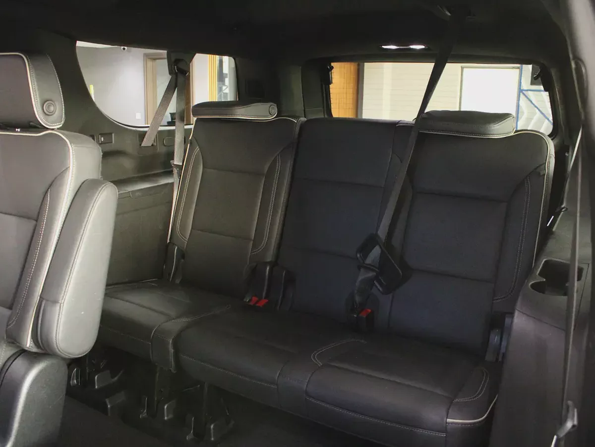 2022 - Chevrolet Suburban Premier with warranty for 119,000.00 AED-12-12