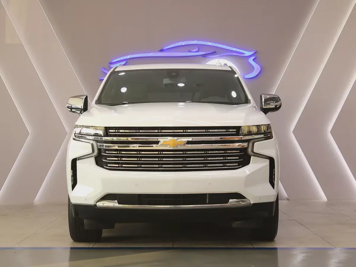 2022 - Chevrolet Suburban Premier with warranty for 119,000.00 AED-2-2