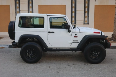 Jeep Wrangler Sport 3.6-2016-165000KM-GCC SPECS-EXCELLENT CONDITION-8