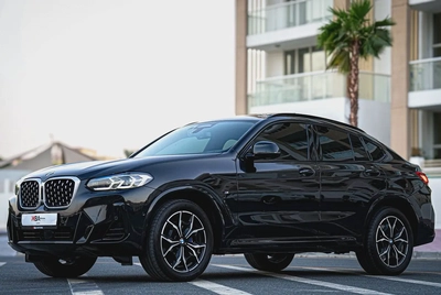 2023 BMW X4 - xDrive - M-Package | 20,000 kms-0