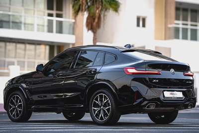 2023 BMW X4 - xDrive - M-Package | 20,000 kms-4
