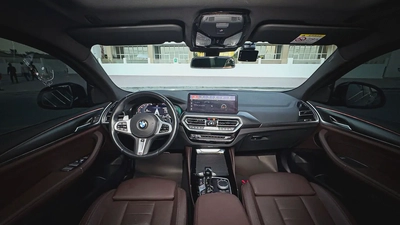 2023 BMW X4 - xDrive - M-Package | 20,000 kms-15
