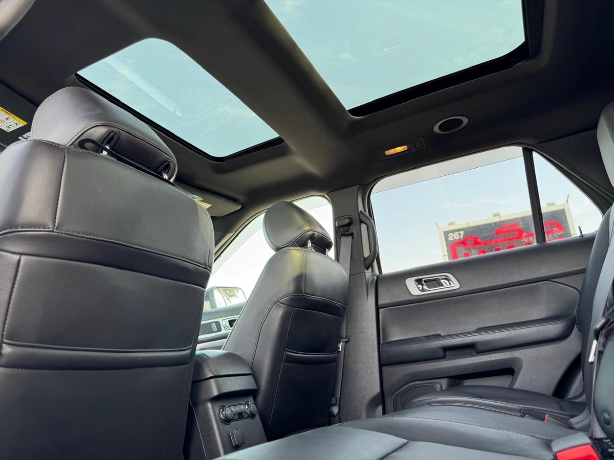 Ford Explorer Full Option 2014-4-4