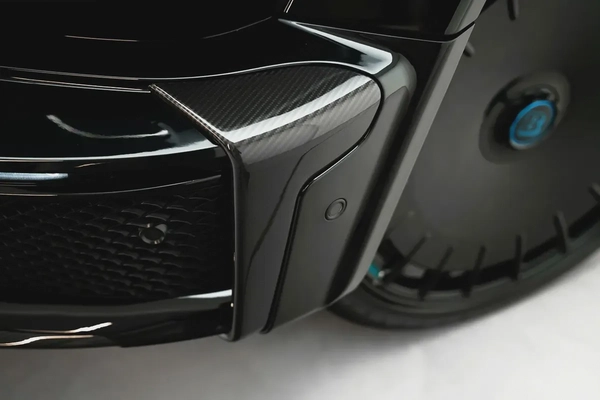 2025 MERCEDES BENZ BRABUS 800