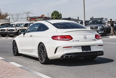 2017- BENZ C63s AMG COUPE  - SUPER CLEAN - LIKE NEW - ONLY 86,000 KM-6