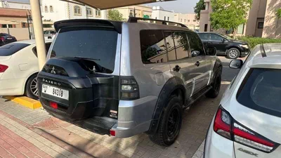 Mitsubishi Pajero Platinum Fully modified for Off road 2015 GCC specs-10
