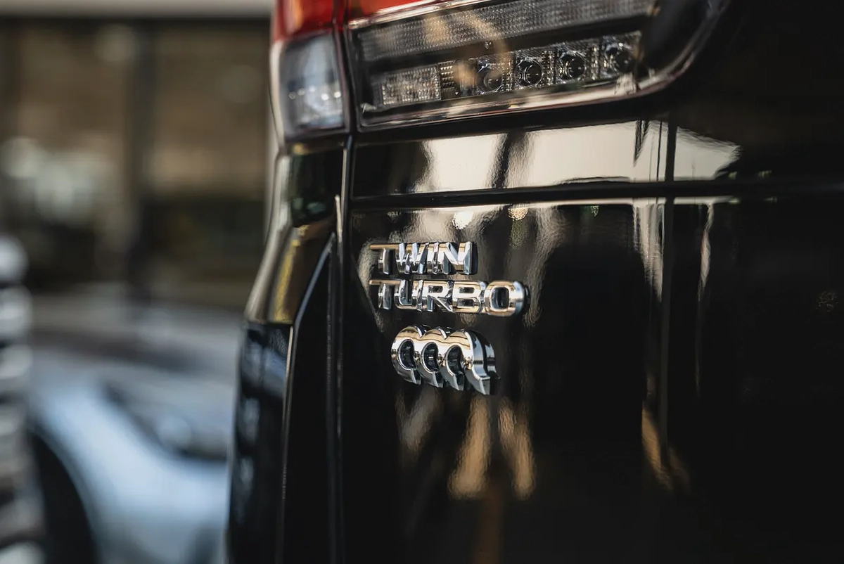 Toyota Land Cruiser VXR 3.5L Twin Turbo V6 GCC Brand New 2026