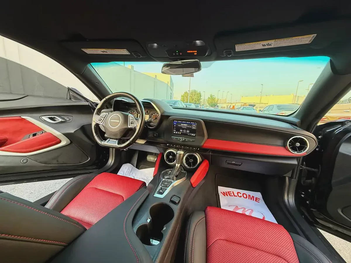 شيڤورليه كمارو RS V6 3.6L موديل 2020 وارد بحاله نضيفه جدا-15-15