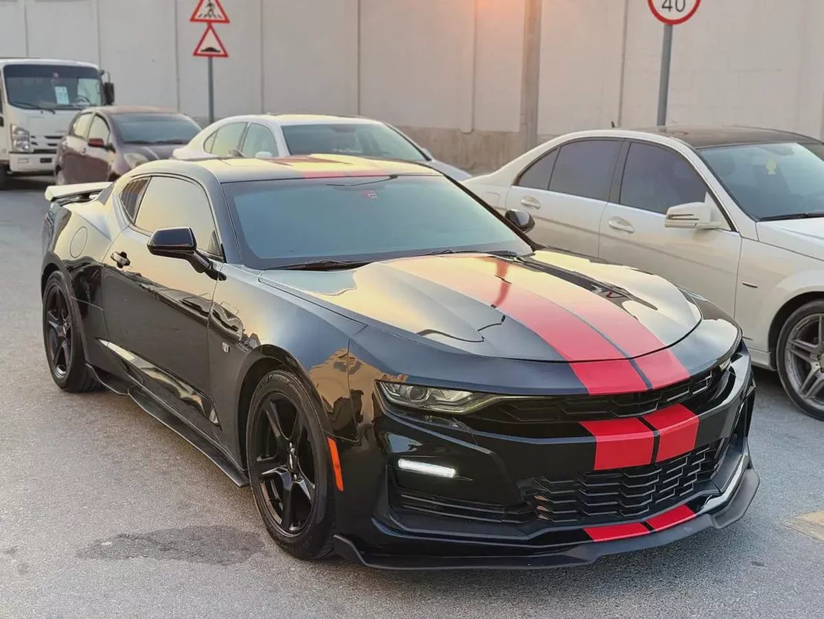 شيڤورليه كمارو RS V6 3.6L موديل 2020 وارد بحاله نضيفه جدا-4-4