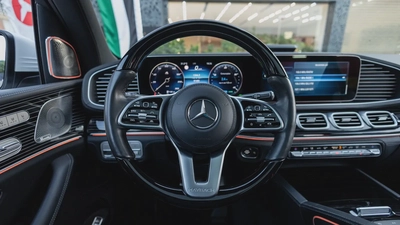 Mercedes-Benz Maybach GLS 600 2022-19