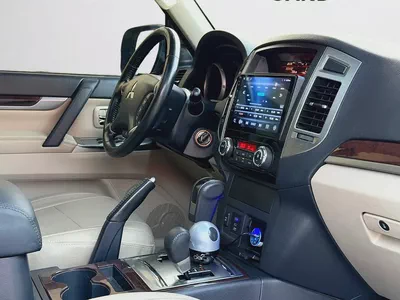 7-SEATER | MITSUBISHI PAJERO GLS | 3.8L V6 4WD | 2019 | GCC SPECS-11