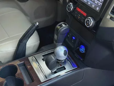 7-SEATER | MITSUBISHI PAJERO GLS | 3.8L V6 4WD | 2019 | GCC SPECS-15